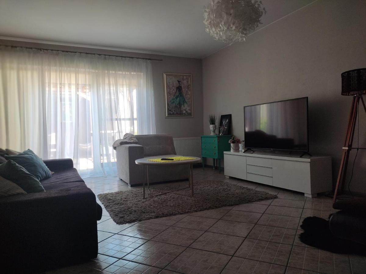 Apartments Near Old Town With Private Parking Kaunas Buitenkant foto
