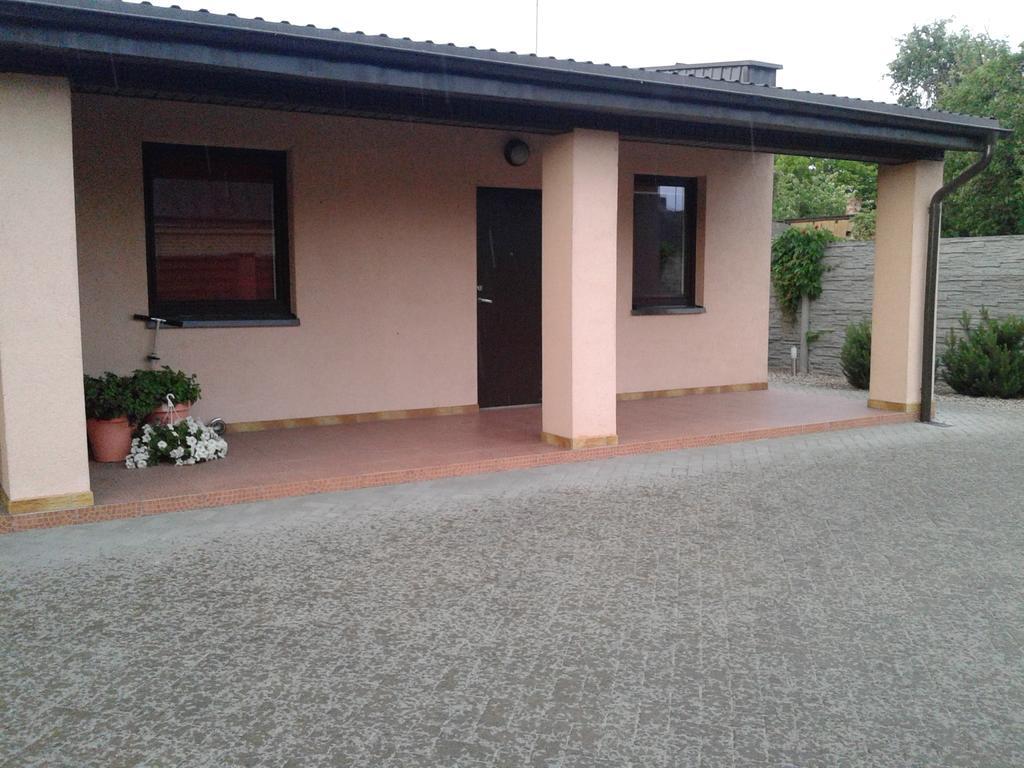 Apartments Near Old Town With Private Parking Kaunas Buitenkant foto